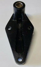 Load image into Gallery viewer, Peterbilt 379 Spring Hanger Kit Might fit other Models (Aluminum Hanger)